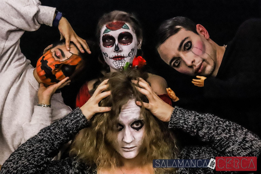 Halloween logo-33
