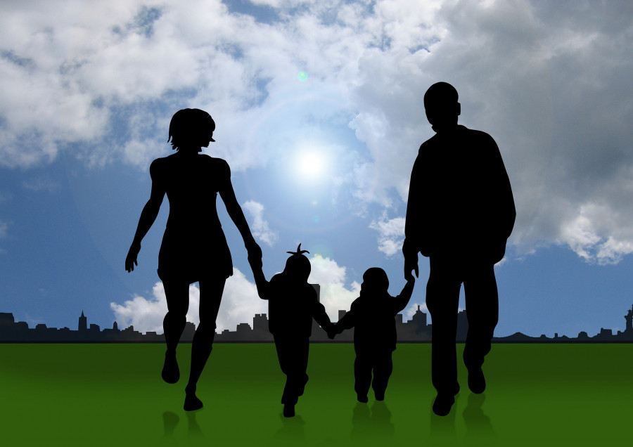 family-84865_1920