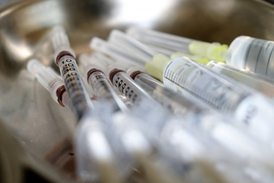 syringe-5057119_1920