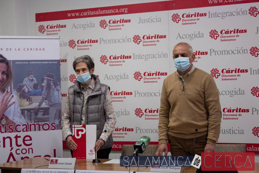 contenedorores de vidreo -mujeres destacadas
