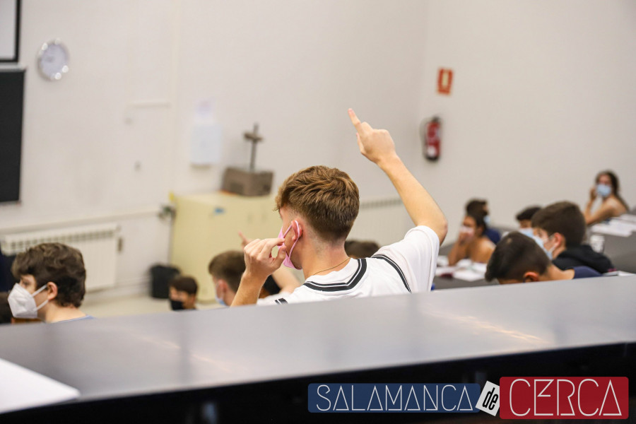 SELECTIVIDAD. CLASE. UNIVERSIDAD. EXAMEN. SEMINARIO. ESTUDIANTES. UNIVERSIDADES. APUNTES. ESTUDIO, ESTUDIAR-65