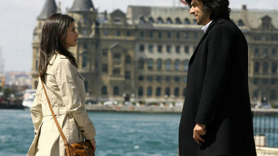 escena-de-la-serie-turca-fatmagul-atresmedia