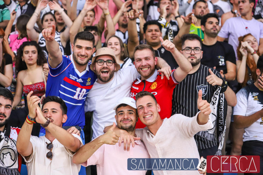 AMBIENTE   Unionistas de Salamanca CF vs CD Calahorra (2 0) 21 05 2022 59
