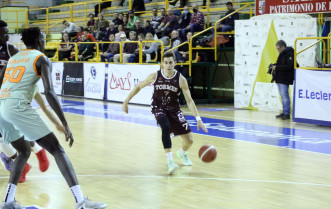 Kevin Navarro (2)