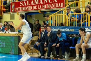 28 02 2024 Perfumerias Avenida vs Fenerbache 118